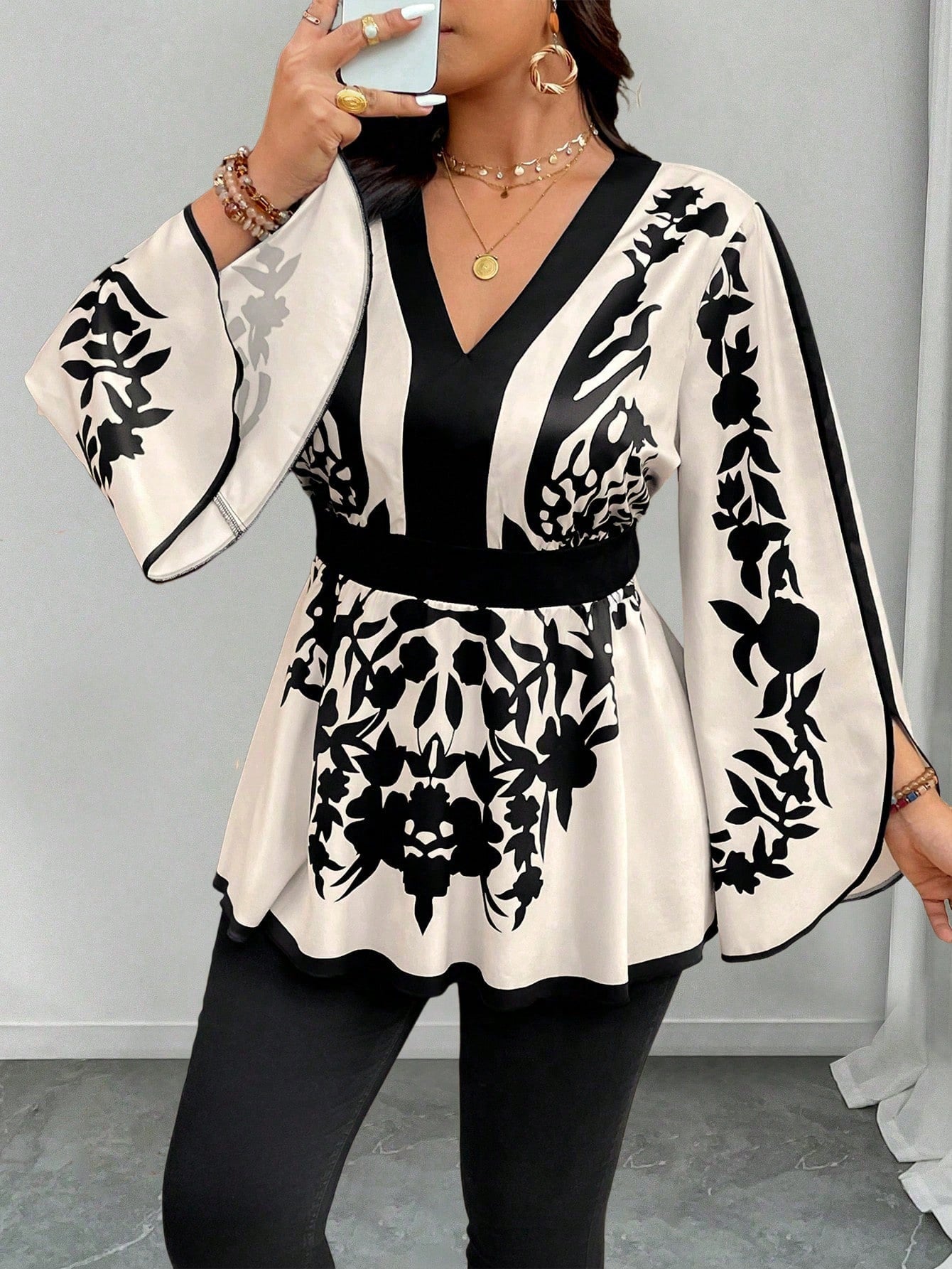 Clasi Plus Size Floral Retro Pattern Waist Cinched A-Line V-Neck Flare Sleeve Casual Commute Elegant Holiday Shirt Fall Cloth For Women