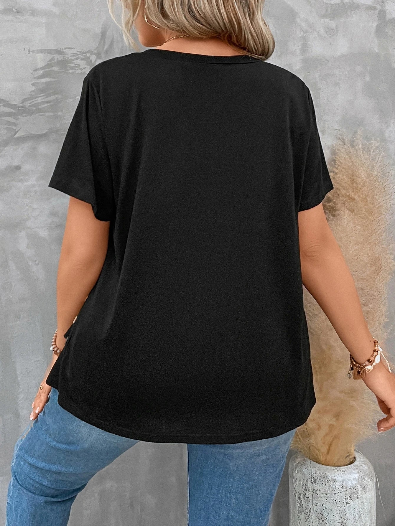 Clasi Plus Size Women's V Neck Short Sleeve Pleated T-Shirt Solid Button Detail Tee Button Detail Ruched Tee Tops