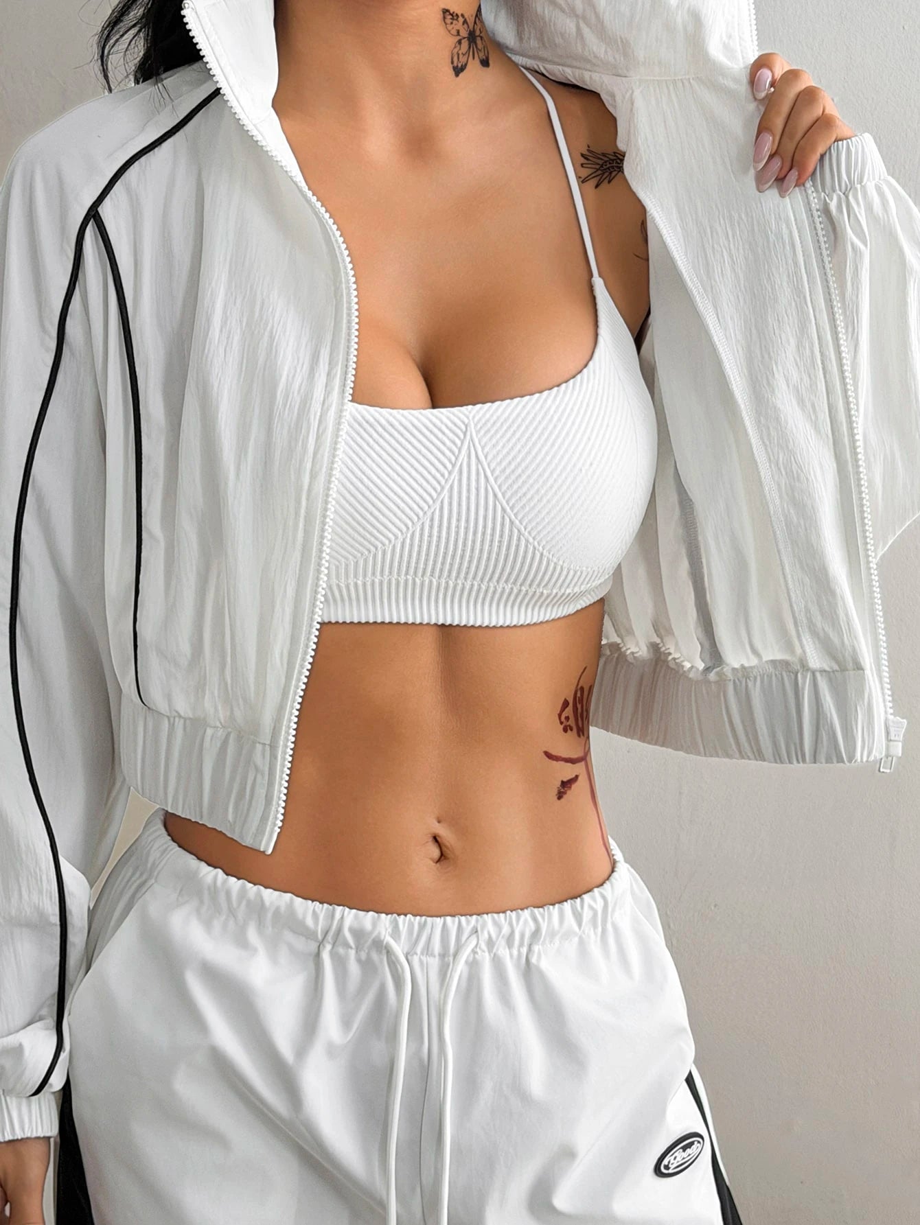 Coolane Women's Colorblock Trim Cropped Lightweight Jacket