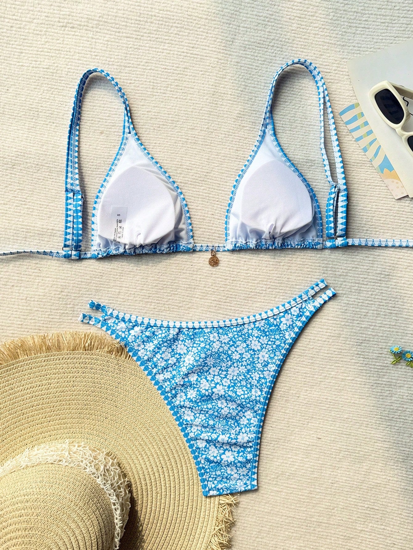 Costavie Women Summer Blue Floral Ditsy Bikini Set,2 Pieces Boho Swimwear For Beach Vacation,Holiday Summer Holiday Outfit,Fashion Swim Suit Vacation Outfits