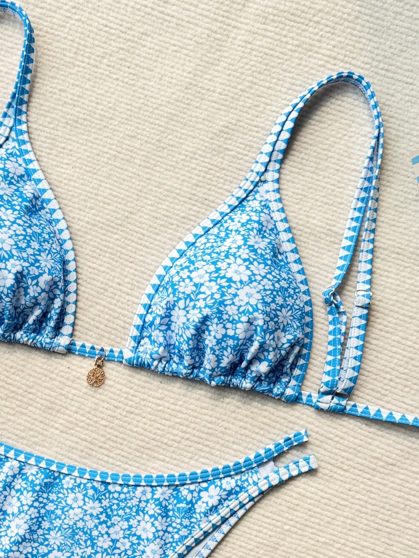 Costavie Women Summer Blue Floral Ditsy Bikini Set,2 Pieces Boho Swimwear For Beach Vacation,Holiday Summer Holiday Outfit,Fashion Swim Suit Vacation Outfits