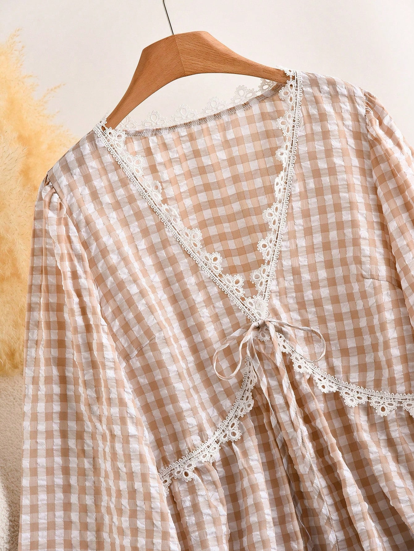 CosyJoli Plus Size Women's Apricot Lace Blouse, Cute Women's Spring Long Sleeve Top, Casual Commute Women's Clothing, Spring Women's Apparel