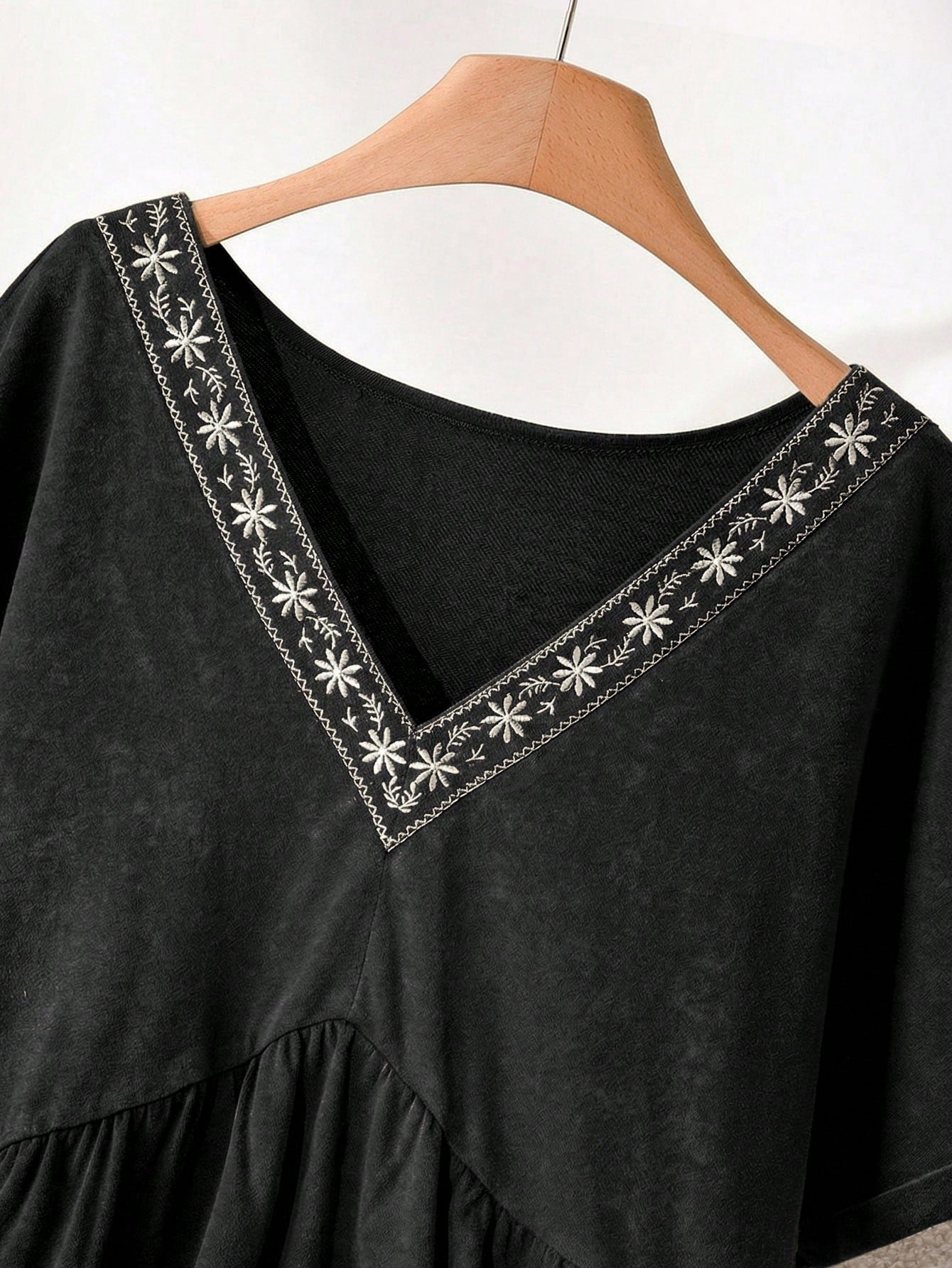 CosyJoli Plus Size Women Washed Top, Casual Women T-Shirt Embroidered Top, Babydoll Top