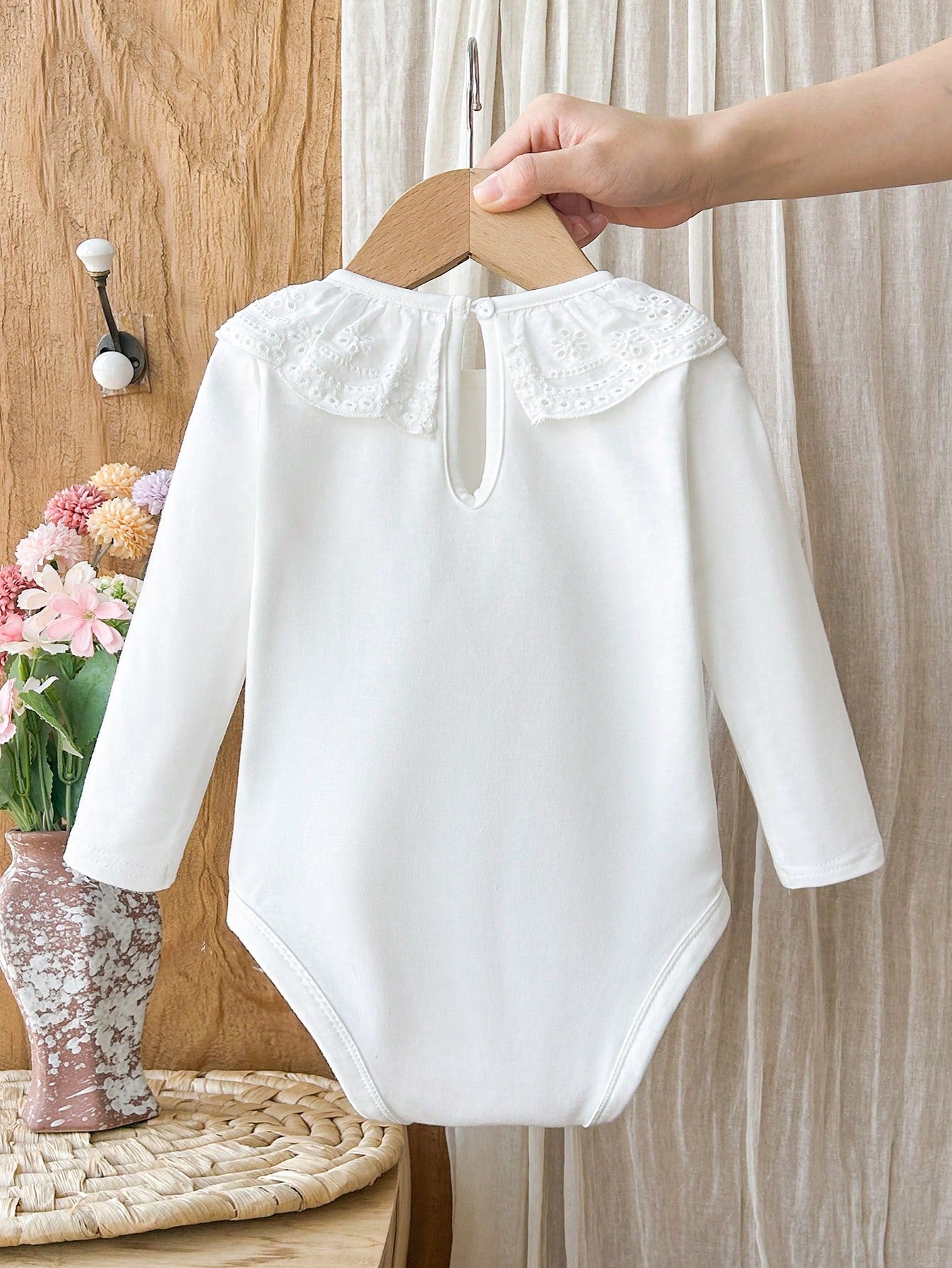 Cozy Pixies Babygirl Infant Long Sleeve Round Neck Drip Button Simple Casual Autumn Bodysuit Suitable For Daily Leisure, Travel, Camping And Wearing