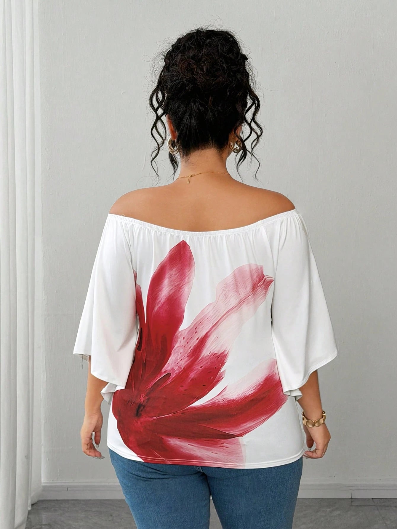 CURVE+ Plus Size Floral Print Off-Shoulder T-Shirt