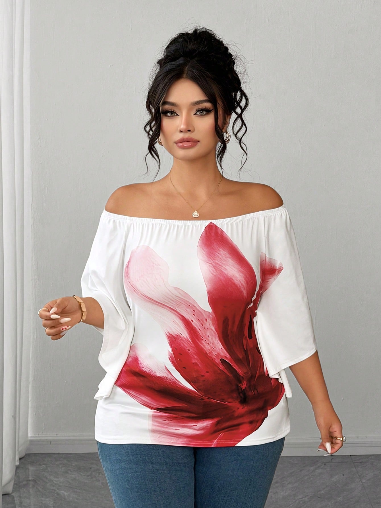 CURVE+ Plus Size Floral Print Off-Shoulder T-Shirt