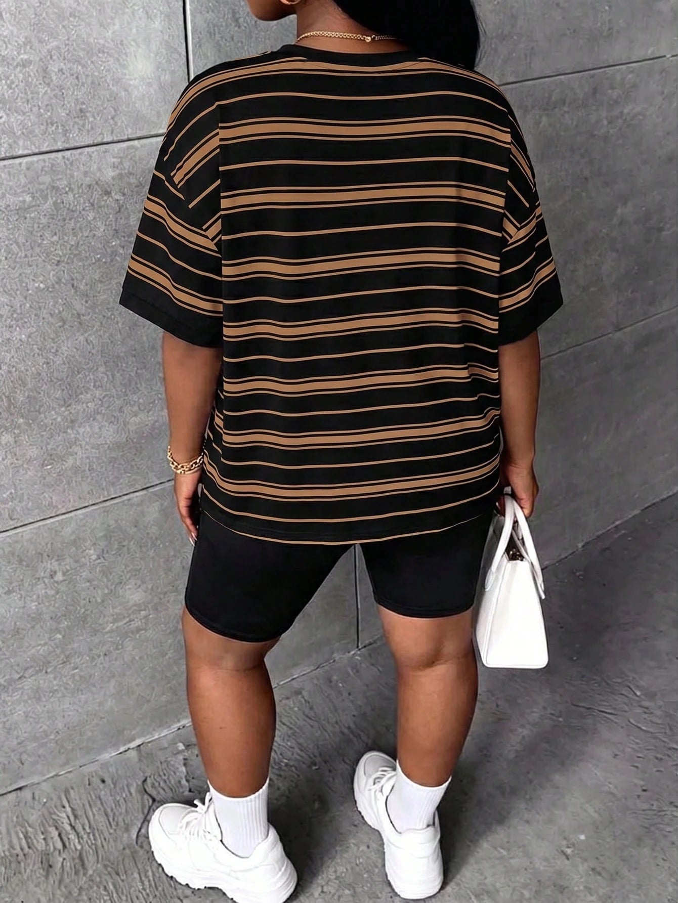 CURVE+ Plus Size Women's Striped Print Crew Neck Drop Shoulder Short Sleeve Casual T-Shirt Formal Vacation Black And White Summer