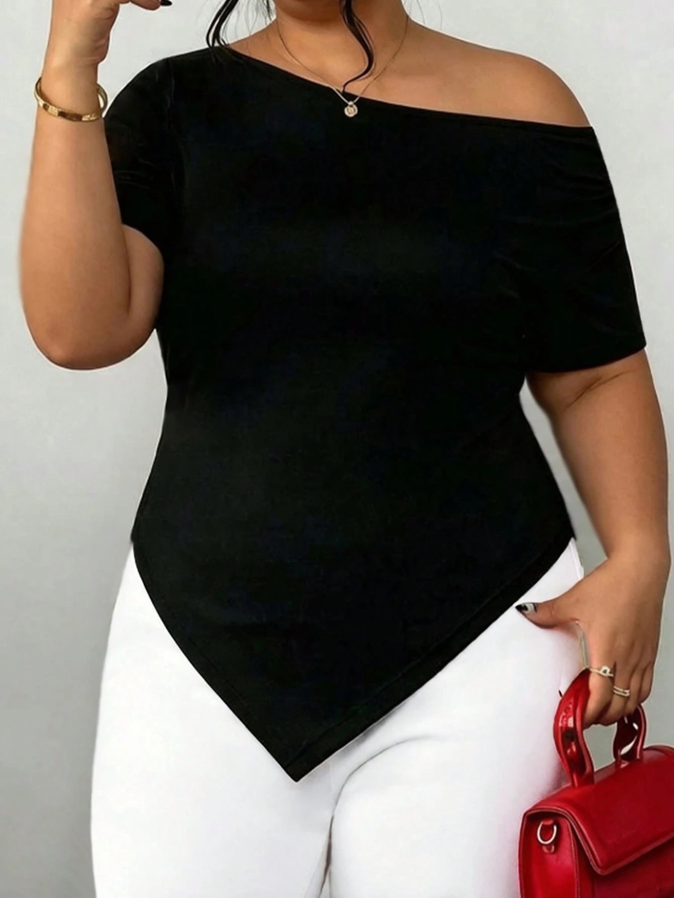 CURVE+ Plus Size Women Solid Color Asymmetrical Shoulder Slim Fit Versatile Casual T-Shirt