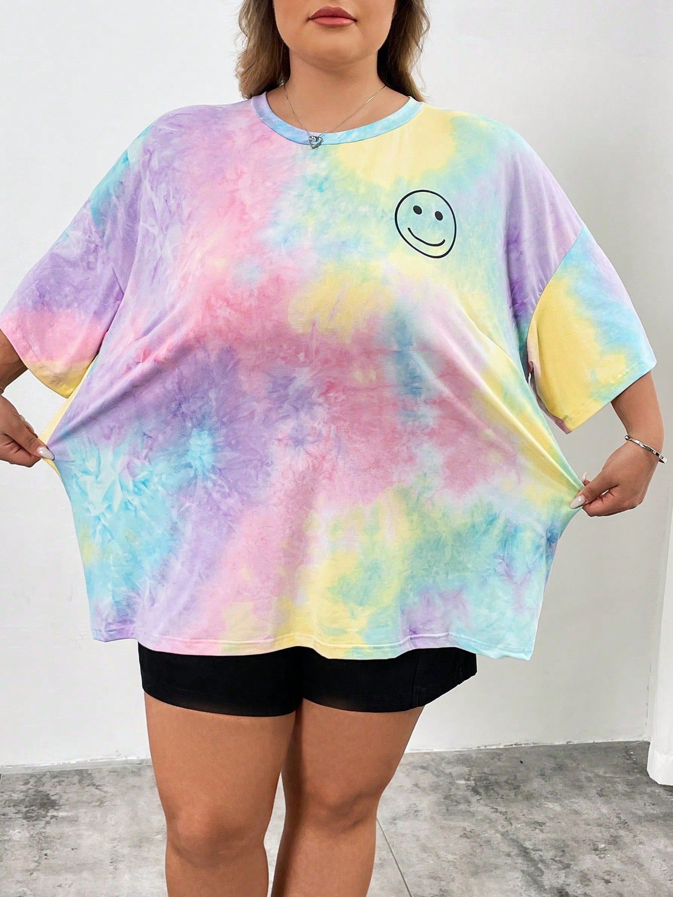 CURVE+ Women's Light Purple Printed Round Neck Short Sleeved T-Shirt In Plus Size For Summer Office Concert Business Casual Mom