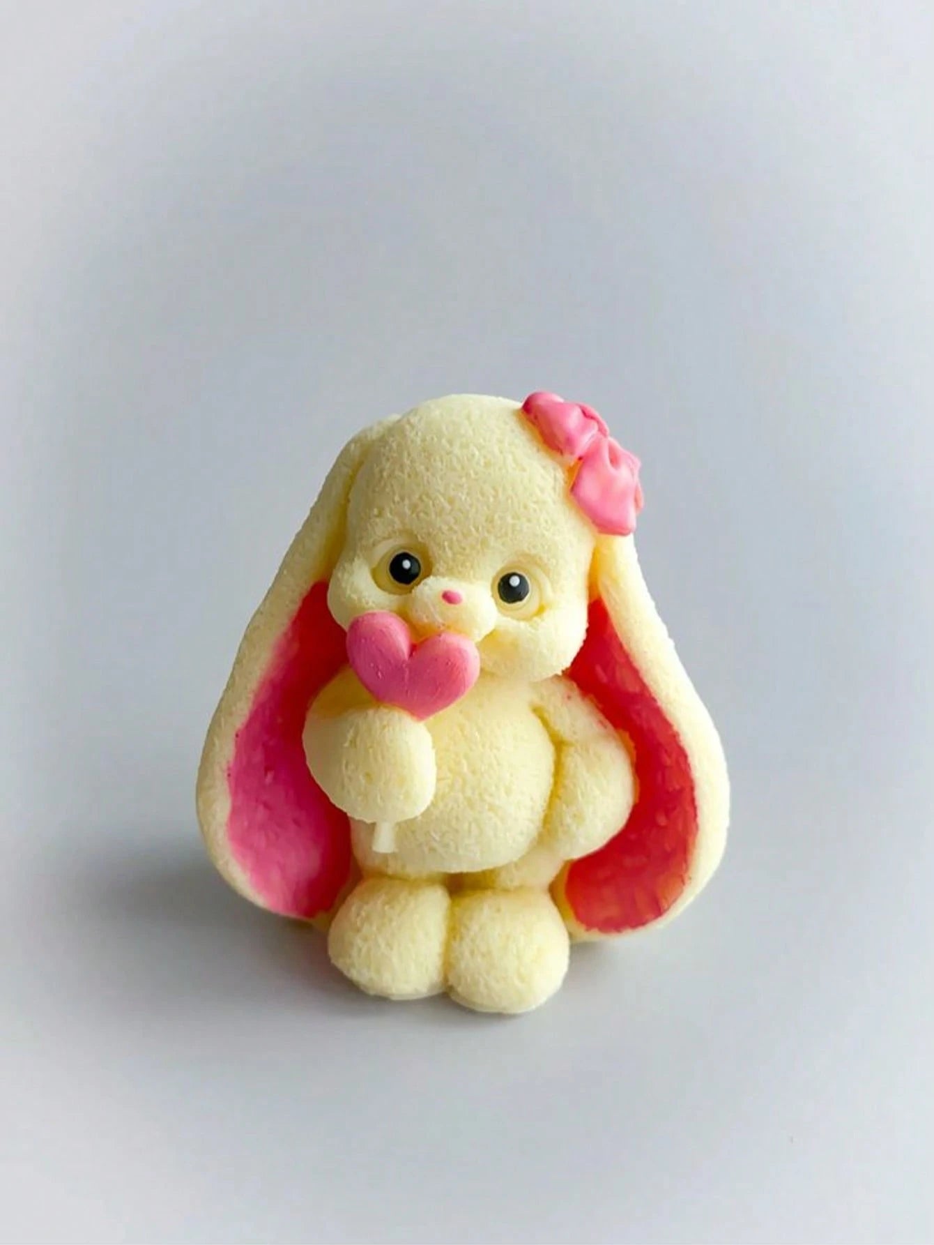 Cute Drooping Ear Rabbit, Heart, Butterfly Silicone Candle Mold. 3D Stereoscopic Relief Craftsmanship, Reproducing Soft Plush Rabbit Texture, Exquisite And Adorable Design. Made Of High-Quality Soft S