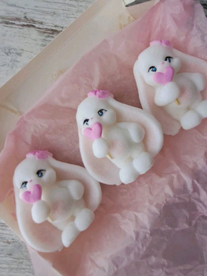 Cute Drooping Ear Rabbit, Heart, Butterfly Silicone Candle Mold. 3D Stereoscopic Relief Craftsmanship, Reproducing Soft Plush Rabbit Texture, Exquisite And Adorable Design. Made Of High-Quality Soft S