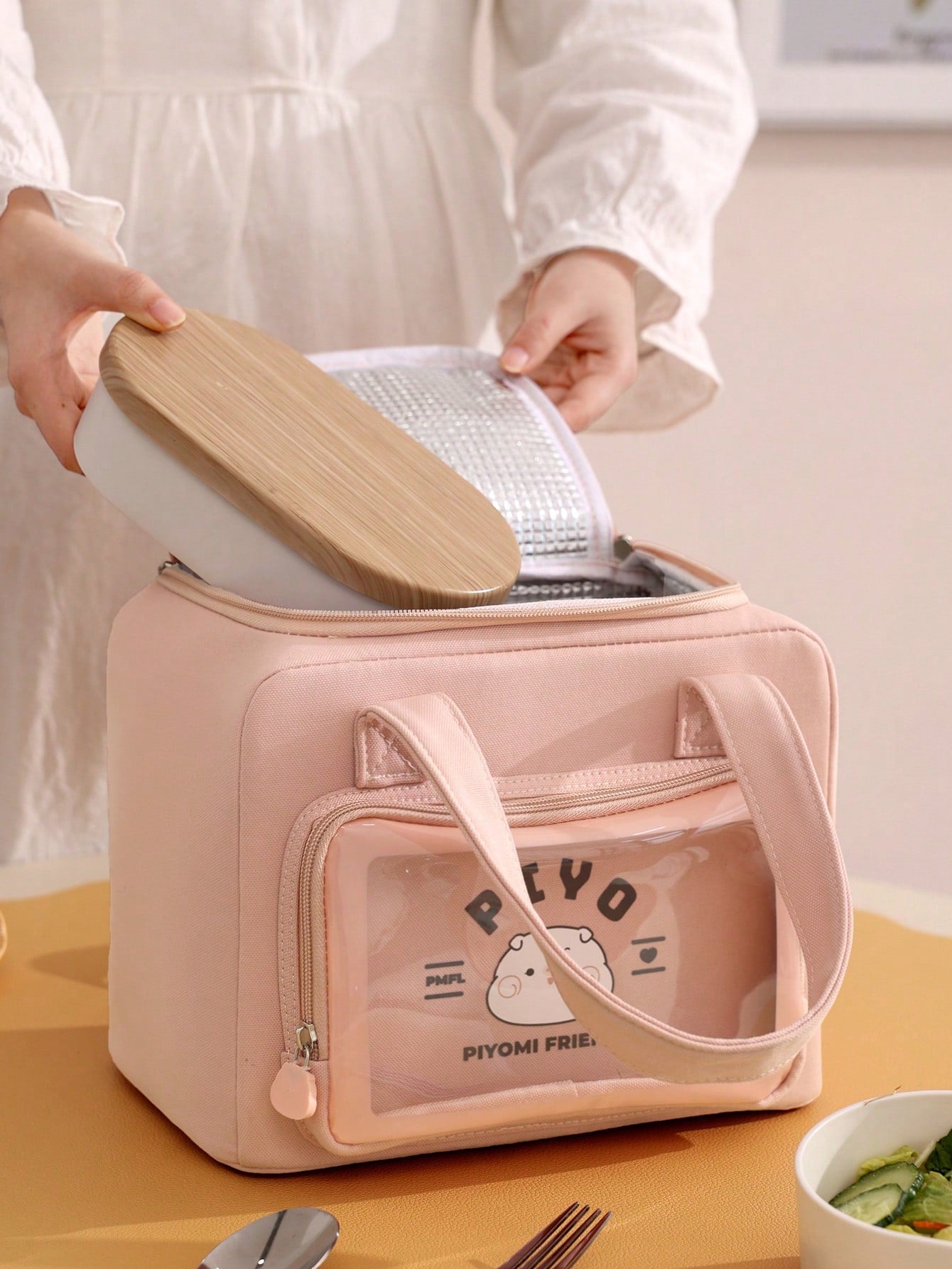 Cute Handheld Insulated Lunch Bag, Cartoon Portable Large Capacity Aluminum Foil Lining Thermal Lunch Box Bag, Waterproof Dustproof Food Storage Bag, Zipper Opening Reusable Fabric Cooler/Picnic Bag