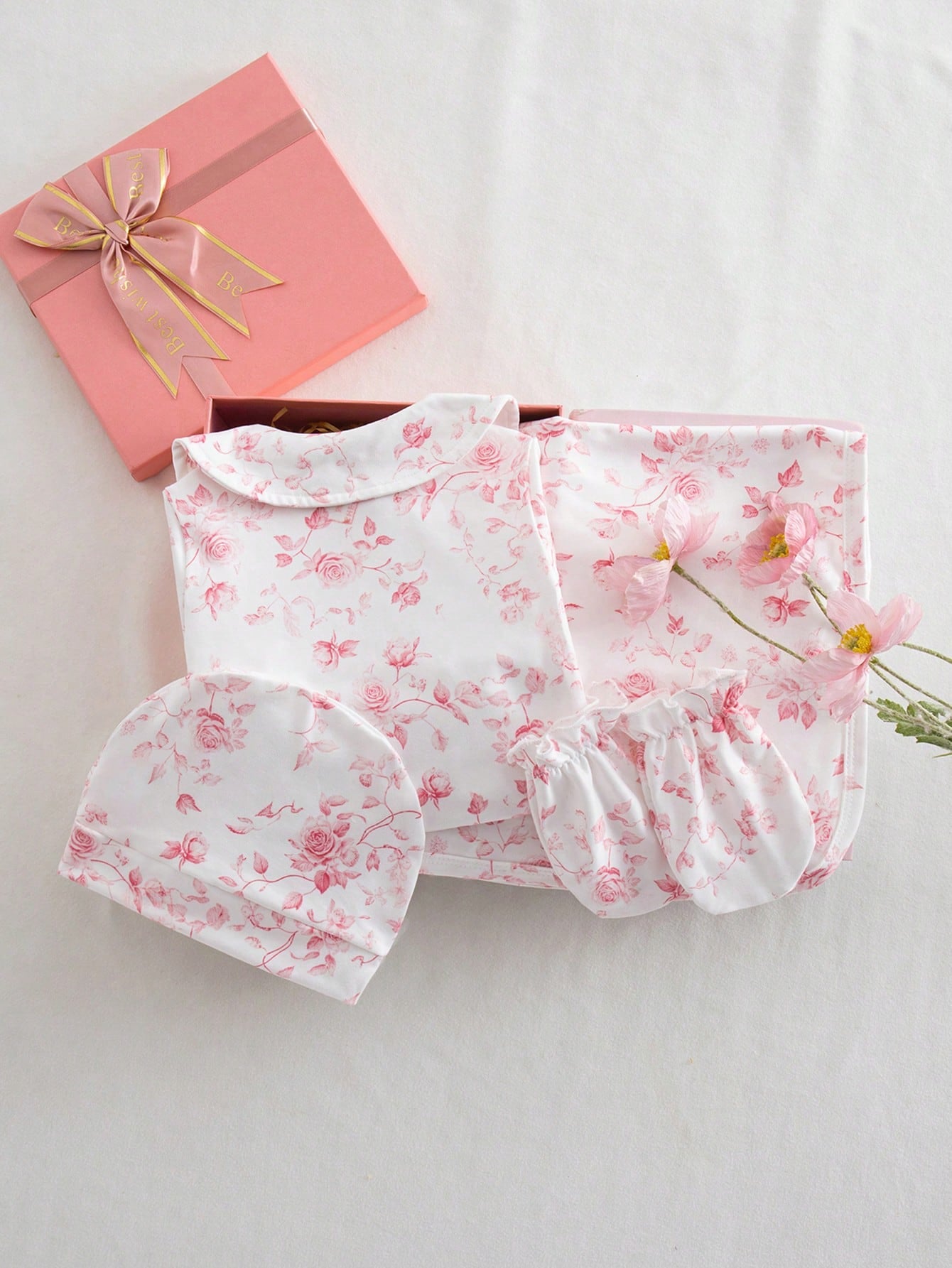 Cute Newborn Baby Pajamas,4 Piece Pajama Set Floral Sleepwear Set,Light Pink Peter Pan Collar Long Sleeve Pants,Hat,Booties,Autumn Baby Shower Gift