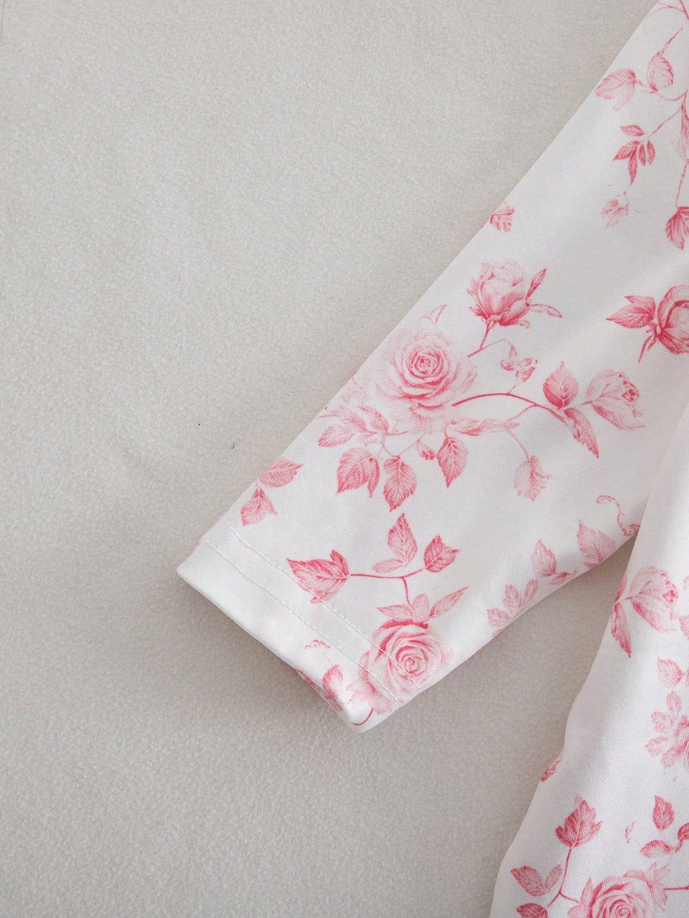 Cute Newborn Baby Pajamas,4 Piece Pajama Set Floral Sleepwear Set,Light Pink Peter Pan Collar Long Sleeve Pants,Hat,Booties,Autumn Baby Shower Gift