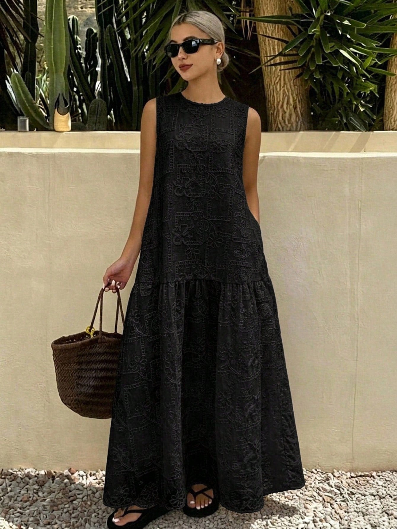DAZY Women's Summer Beach Vacation Style Solid Color Embroidered Sleeveless Loose Long Dress Sundress