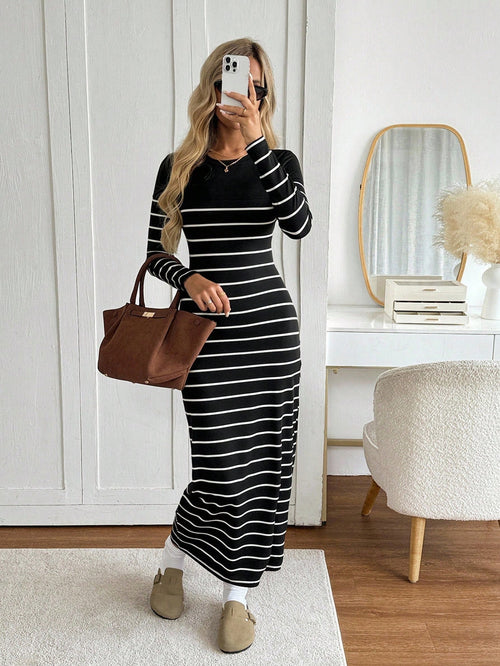 Easowa Black And White Striped Round Neck Fitted Waist Bodycon Long Sleeve Dress, Casual Relaxed Commuter Vintage Style For Women Maxi Stripe Brunch Autumn