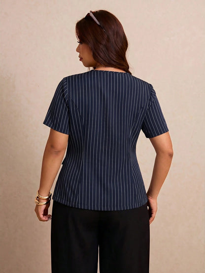 Elaquor Plus Size Women's Business Navy Blue Metal Button Short Sleeve Round Neck Blouse Casual Office Teacher Formal Work Elegant Daily Summer Teachers' Day