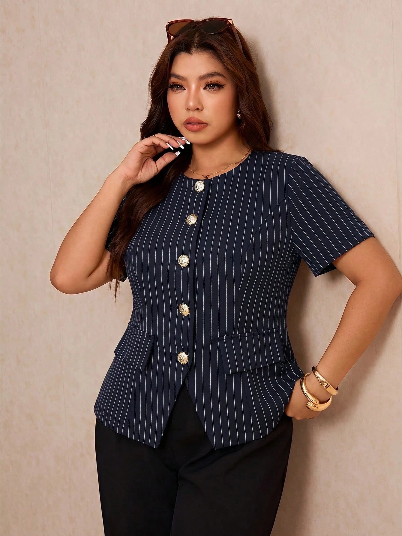 Elaquor Plus Size Women's Business Navy Blue Metal Button Short Sleeve Round Neck Blouse Casual Office Teacher Formal Work Elegant Daily Summer Teachers' Day