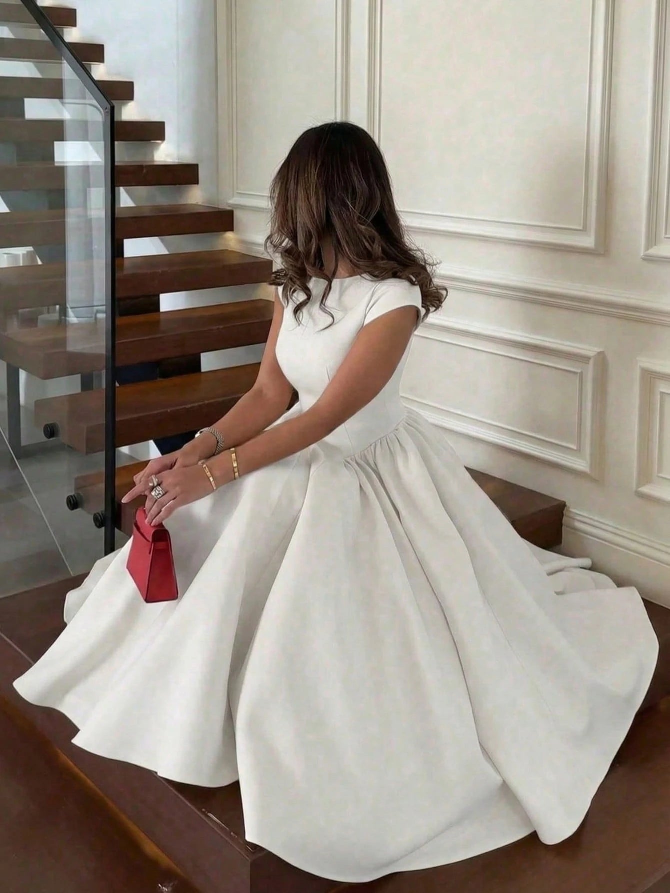 Elegant Minimalist Fashion Casual Retro Flared Short Sleeve Solid Color Pleated Zipper Women's Long Dress White Summer