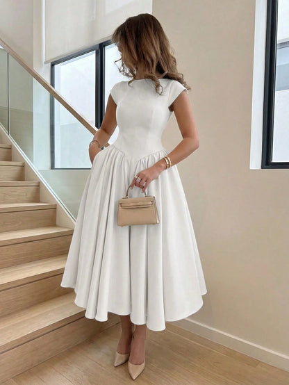 Elegant Minimalist Fashion Casual Retro Flared Short Sleeve Solid Color Pleated Zipper Women's Long Dress White Summer