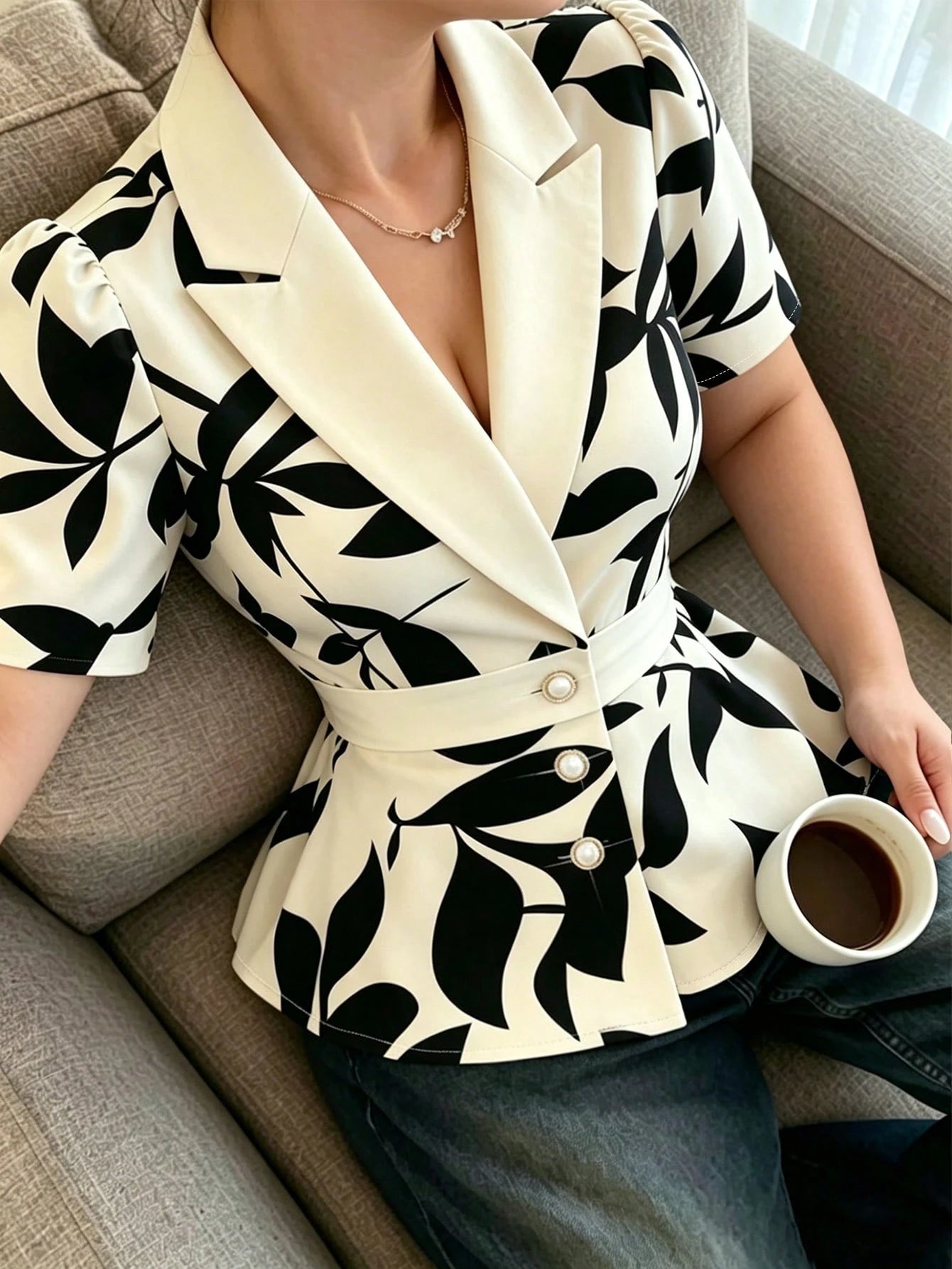 Elenzga Fashionable Elegant OL Lapel Collar Deep V-Neck Waist Seam Pleated Black Printed Pattern Short Sleeve Plus Size Women's Top