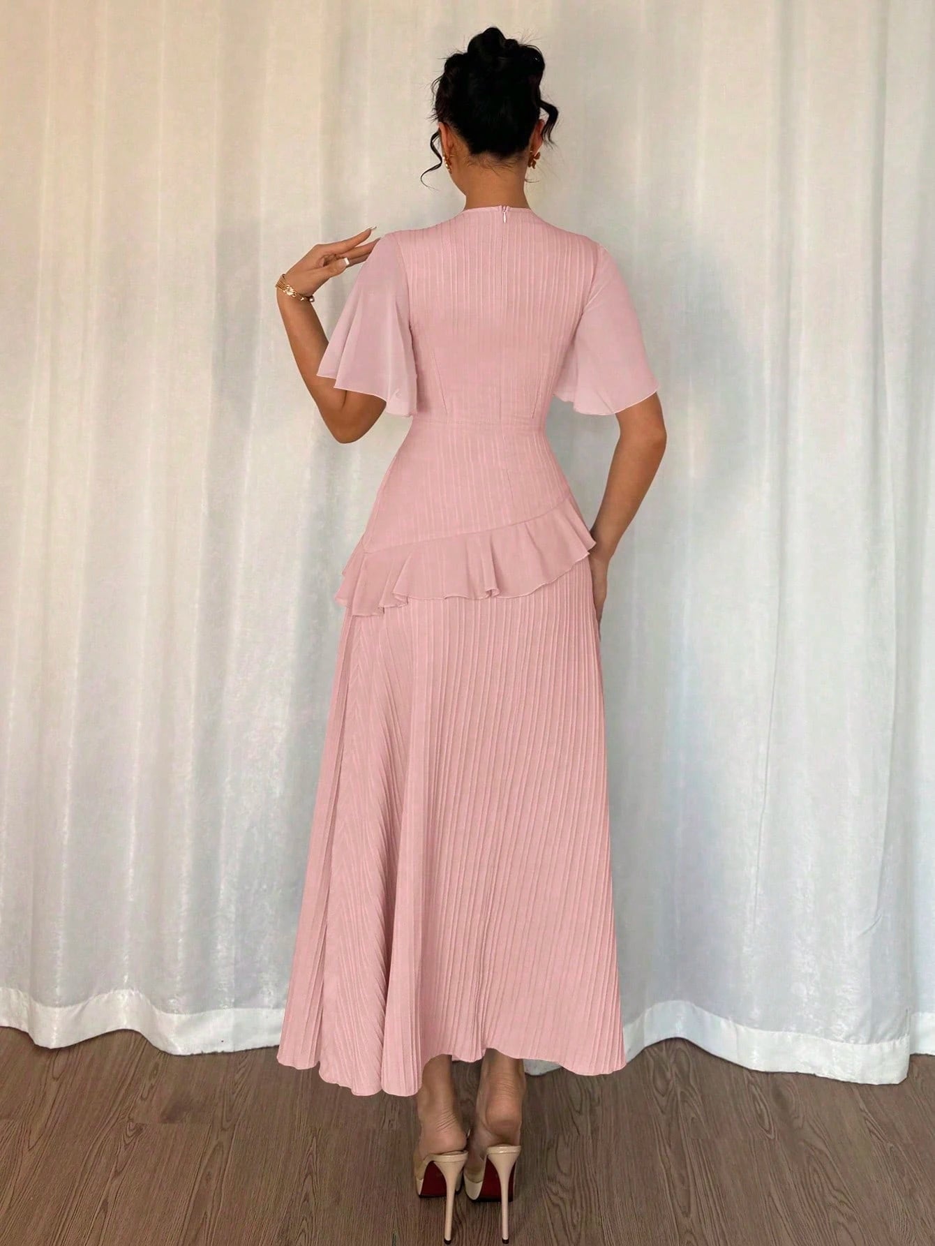Elenzga New Women's Textured Woven Fabric Round Neck Chiffon Spliced Ruffle Sleeve Waist-Cinched Slimming Elegant Dress, Perfect For Dates