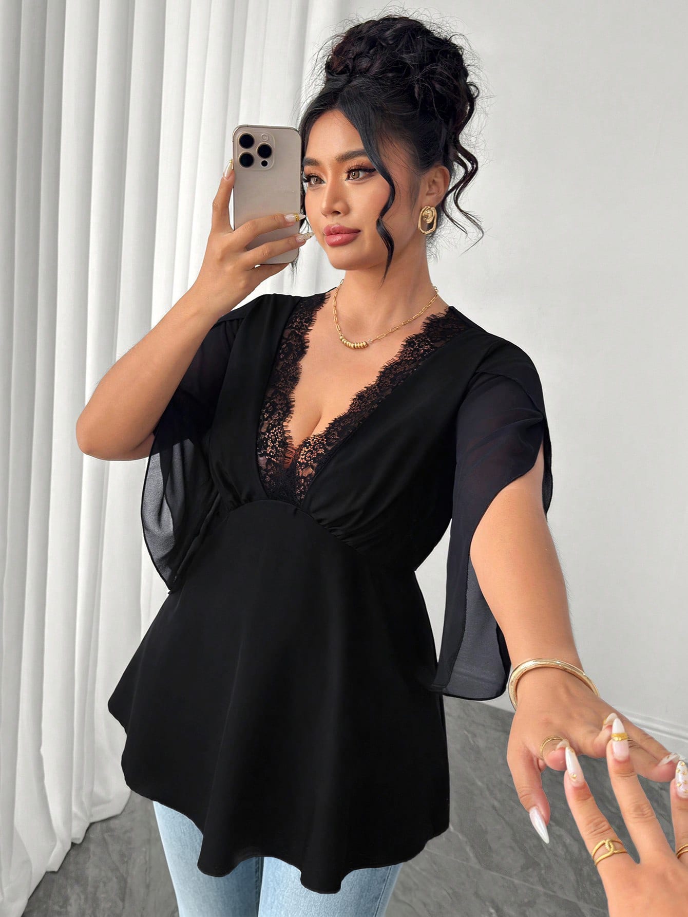 Elenzga Plus Size Women Solid Color Contrast Lace Deep V-Neck Petal Short Sleeve Chiffon Blouse