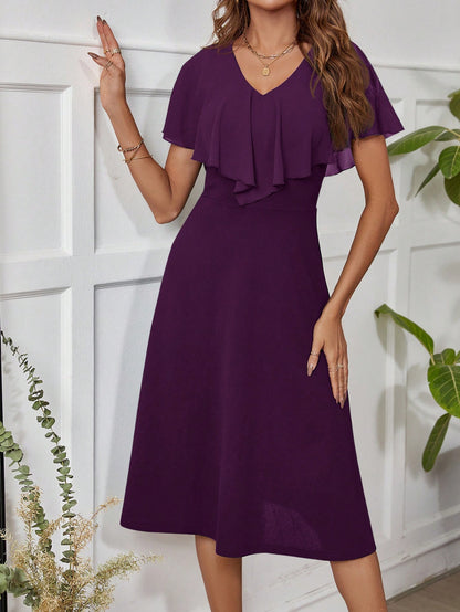 Ellevyn Ladies' Mid-Length Green Dress With Ruffle Hemline