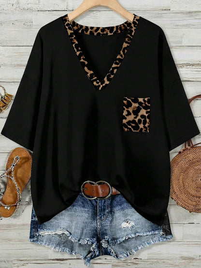 EMERY ROSE Casual Minimalist Handmade Shell Flower Decor V-Neck Loose T-Shirt For Plus Size Women, Black Top, Suitable For Summer
