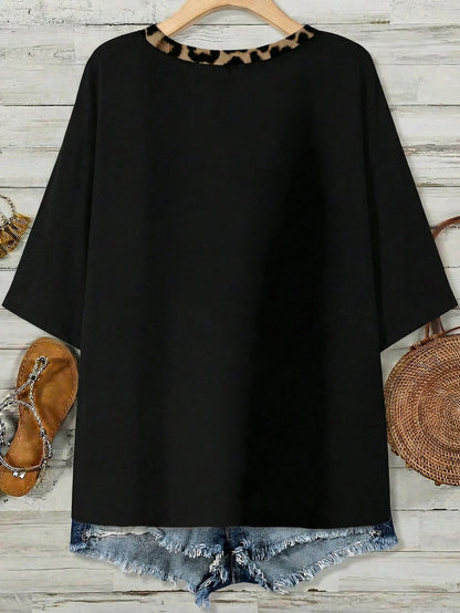 EMERY ROSE Casual Minimalist Handmade Shell Flower Decor V-Neck Loose T-Shirt For Plus Size Women, Black Top, Suitable For Summer