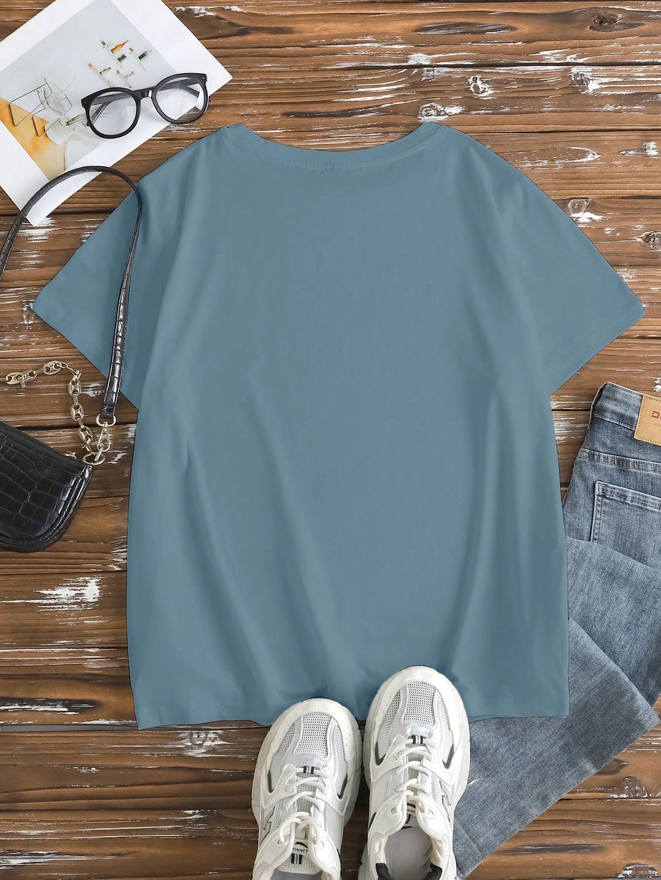 EMERY ROSE Plus Size God Is Always Good, Wildflower Pattern Round Neck Women's Printed Short Sleeve T-Shirt