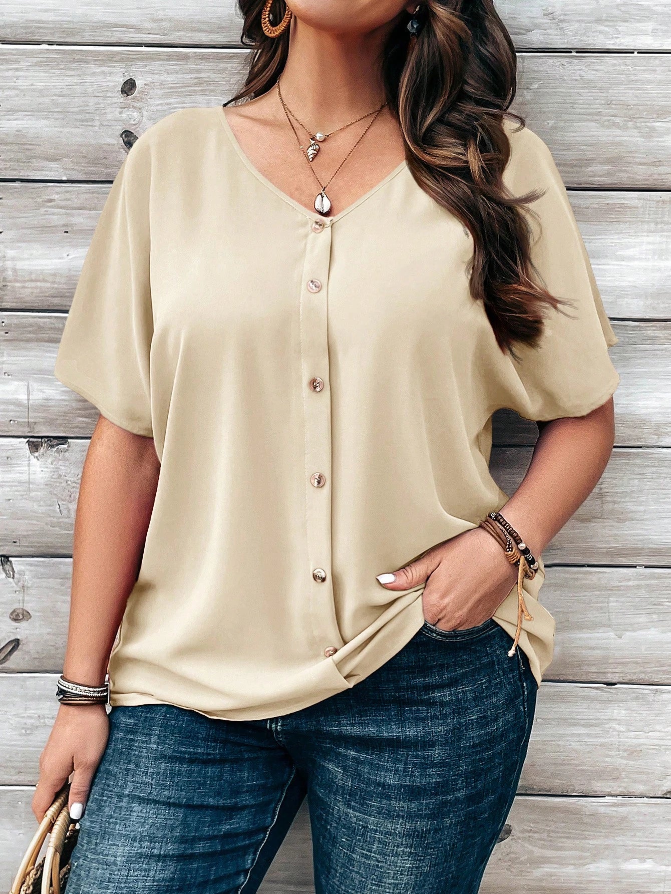 EMERY ROSE Plus Size Plain Batwing Sleeve Buttoned-Up Blouse