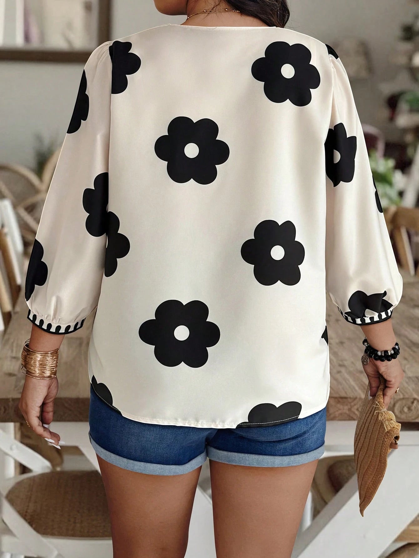 EMERY ROSE Plus Size Random Floral Print Casual Vacation Shirt Fall Chic
