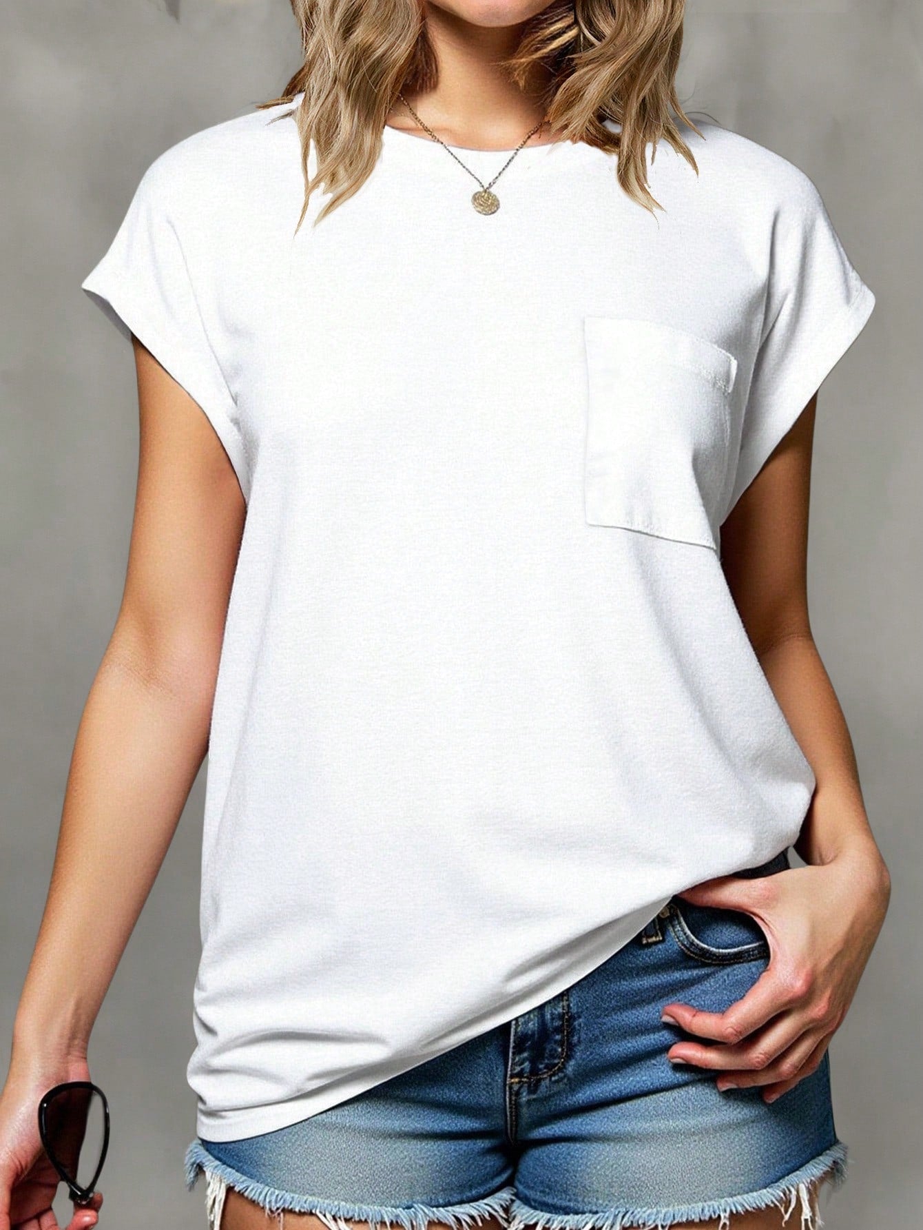 EMERY ROSE Plus Size White Base Black Polka Dot Print Crew Neck Batwing Short Sleeve Patch Pocket Curved Hem Loose T Shirt Women Daily Going Out Casual Tee