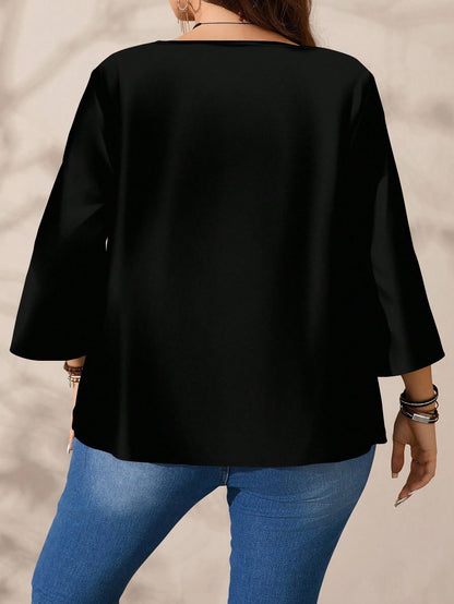 EMERY ROSE Plus Size Women Casual All-Over Print Loose Fit Round Neck 3/4 Sleeve Blouse Fall