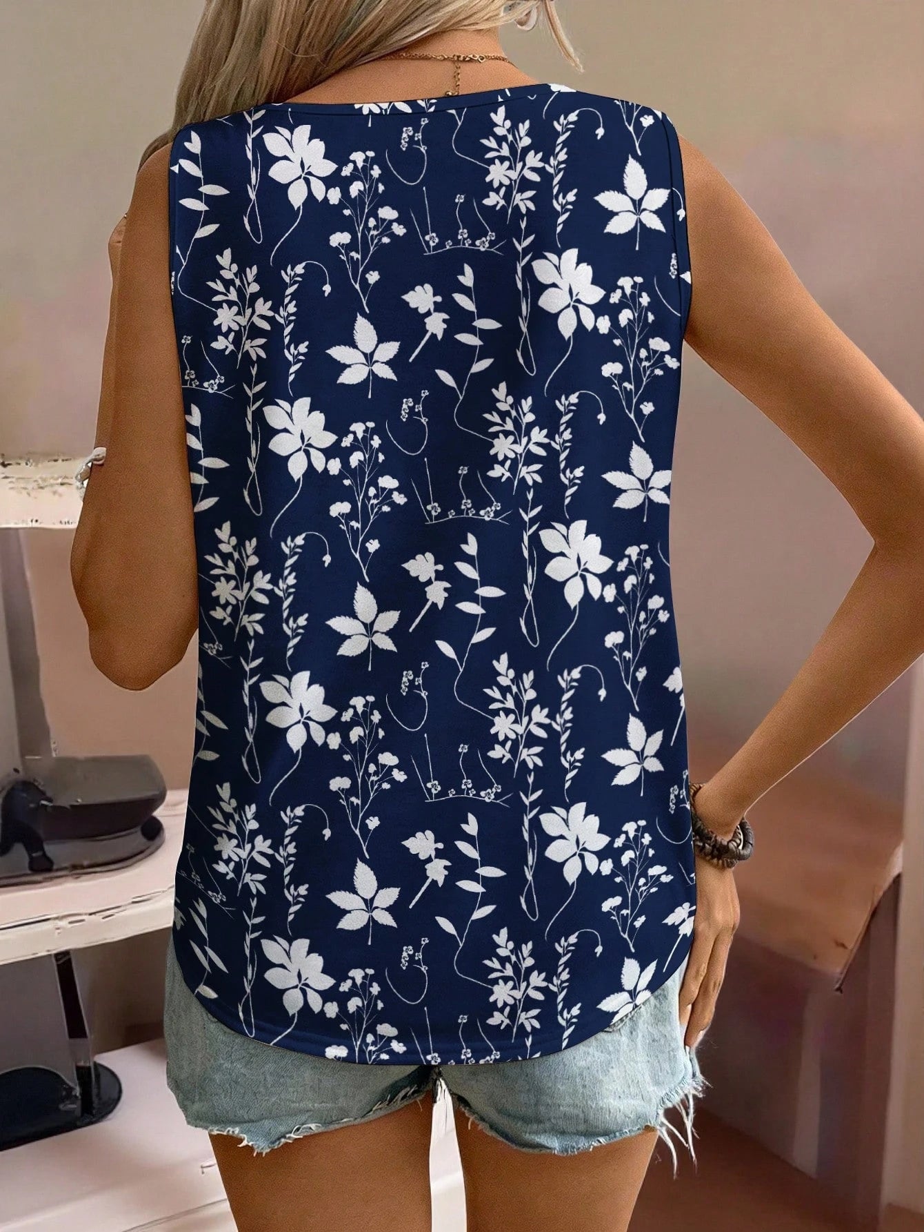 EMERY ROSE Plus Size Women Floral Print Pleated Casual Versatile Daily Wear Top