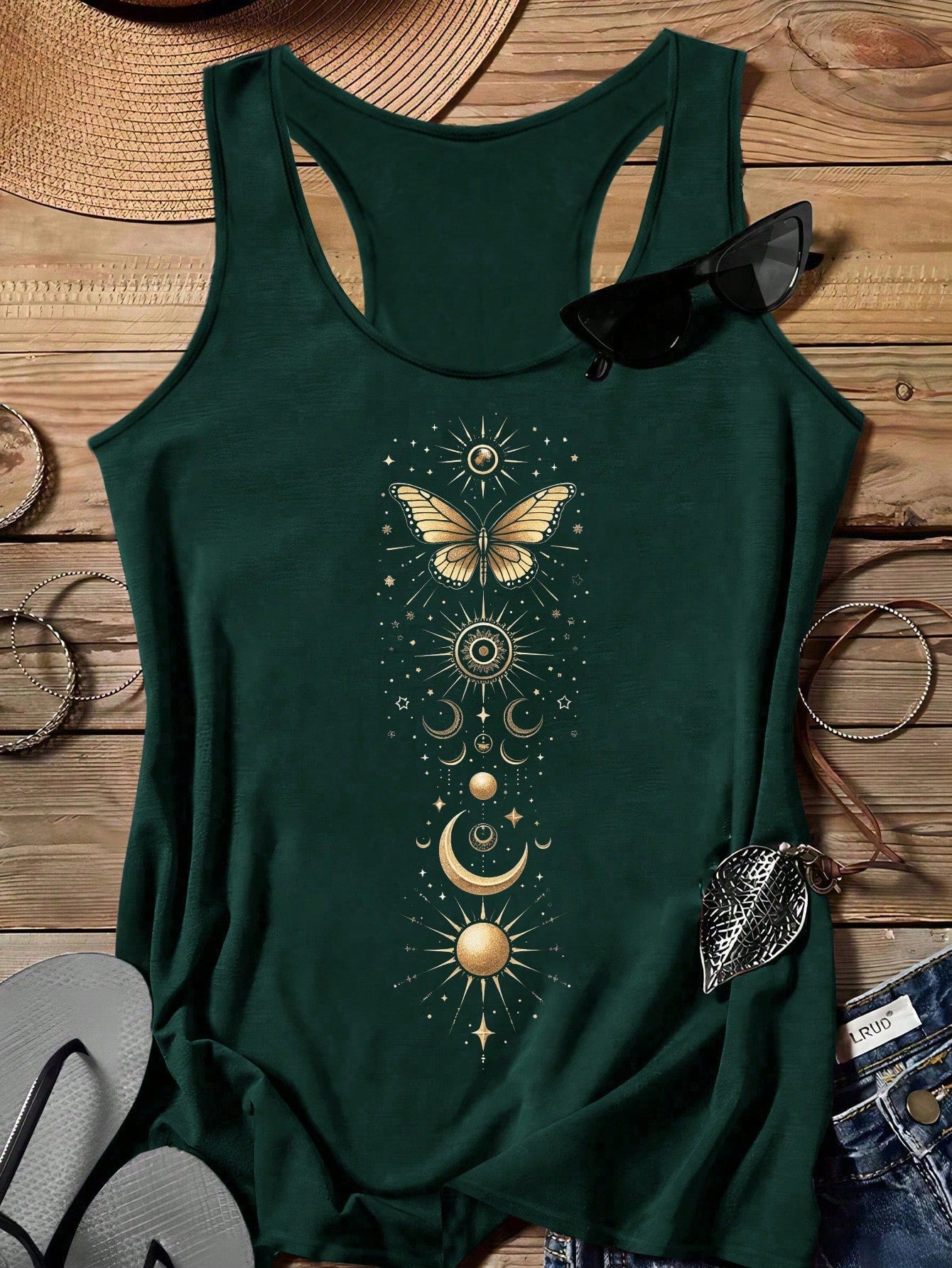 EMERY ROSE Plus Size Women Golden Moon & Butterfly Print Casual Minimalist Camisole Tank Top, Suitable For Summer Back To School