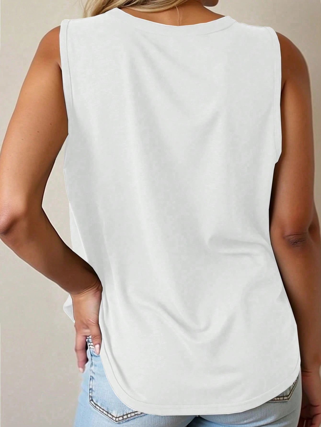 EMERY ROSE Plus Size Women Heart Pattern Casual Versatile Daily Wear Top