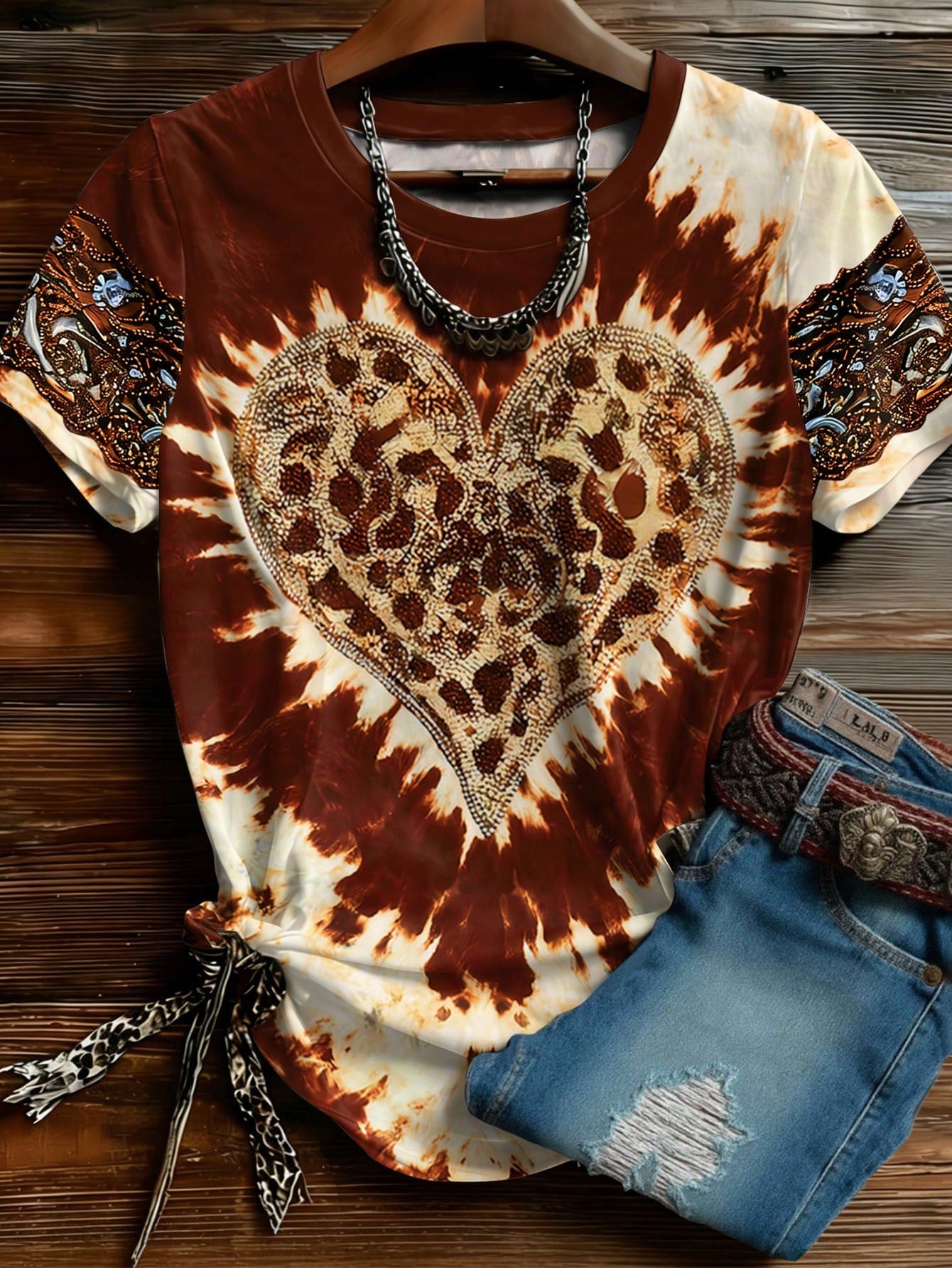 EMERY ROSE Plus Size Women's American Vintage Tie-Dye Leopard Print Heart Rhinestone Short Sleeve T-Shirt, Valentine's Day Limited Edition Exquisite Loose Top For Casual Daily Wear And Dating
