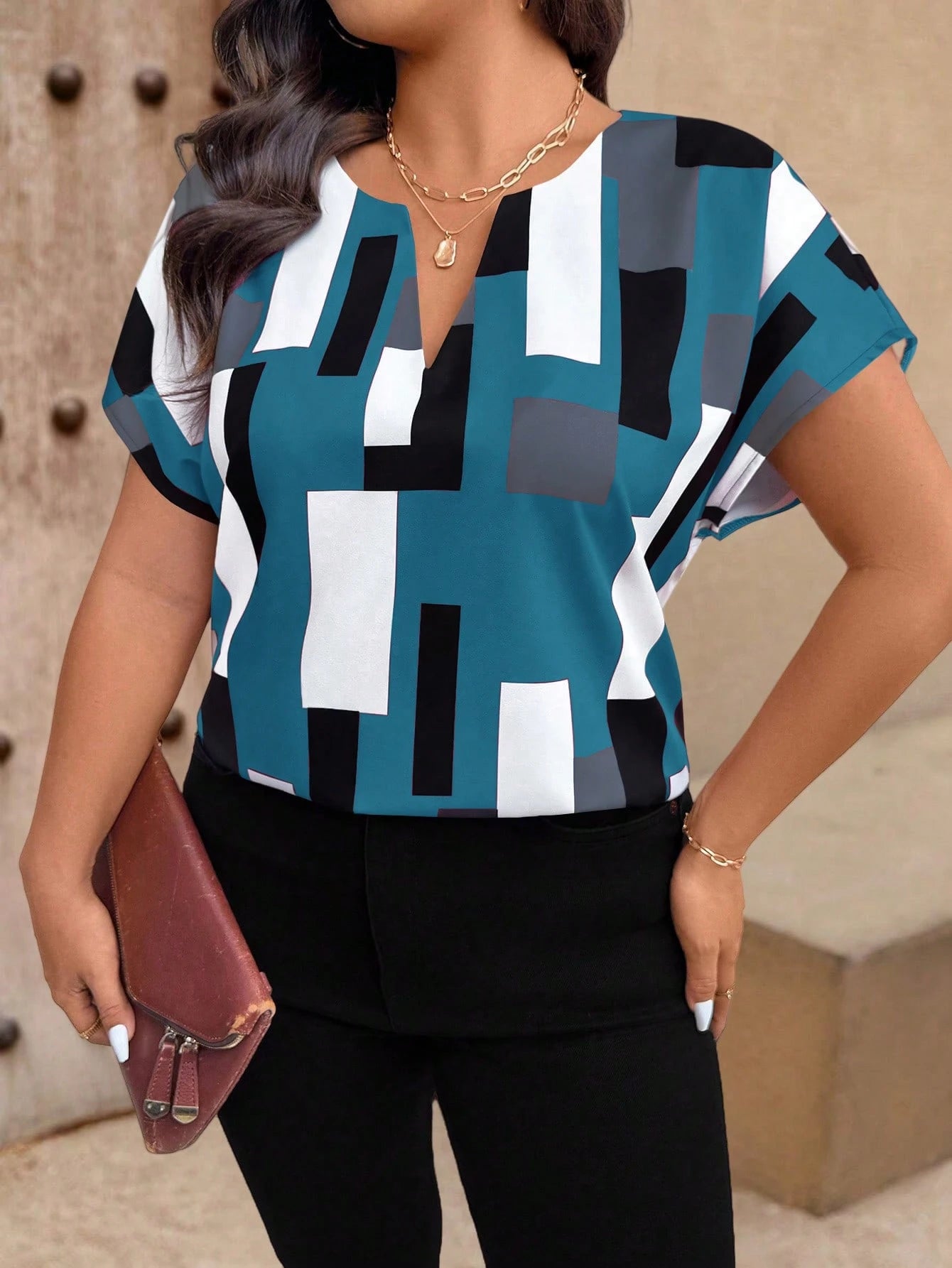 EMERY ROSE Plus Size Women's Summer Casual Geometric Print Spread Collar Shirt, Short Sleeve Blouse