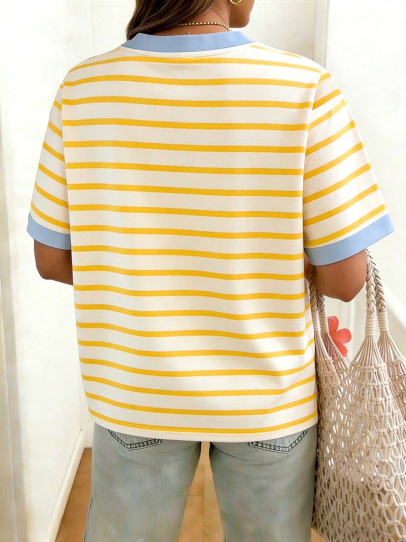 EMERY ROSE Striped Round Neck Casual Short Sleeved T-Shirt, Plus Size Women's T-Shirt, Summer