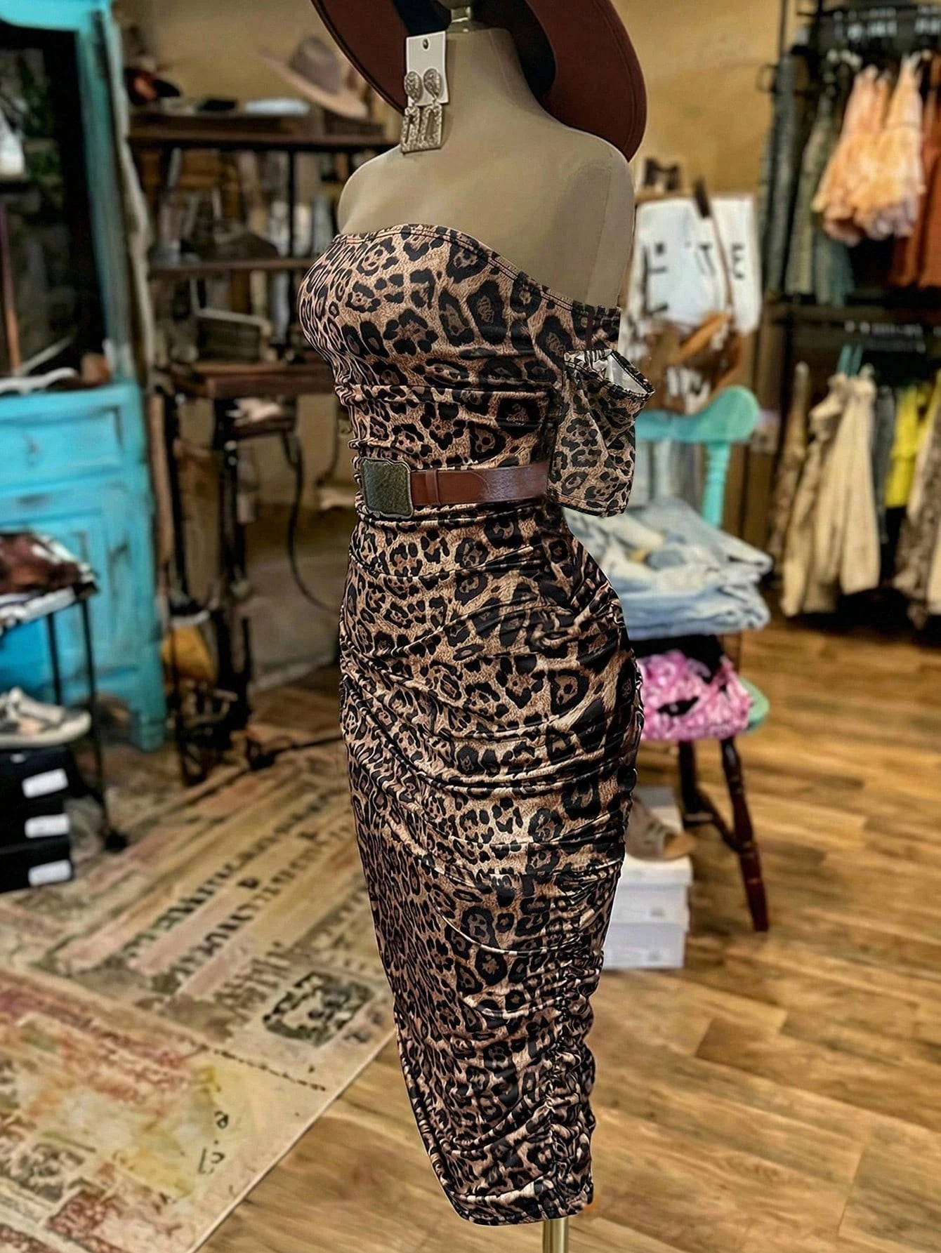 EMERY ROSE Women's Fashionable Leopard Print Long Dress