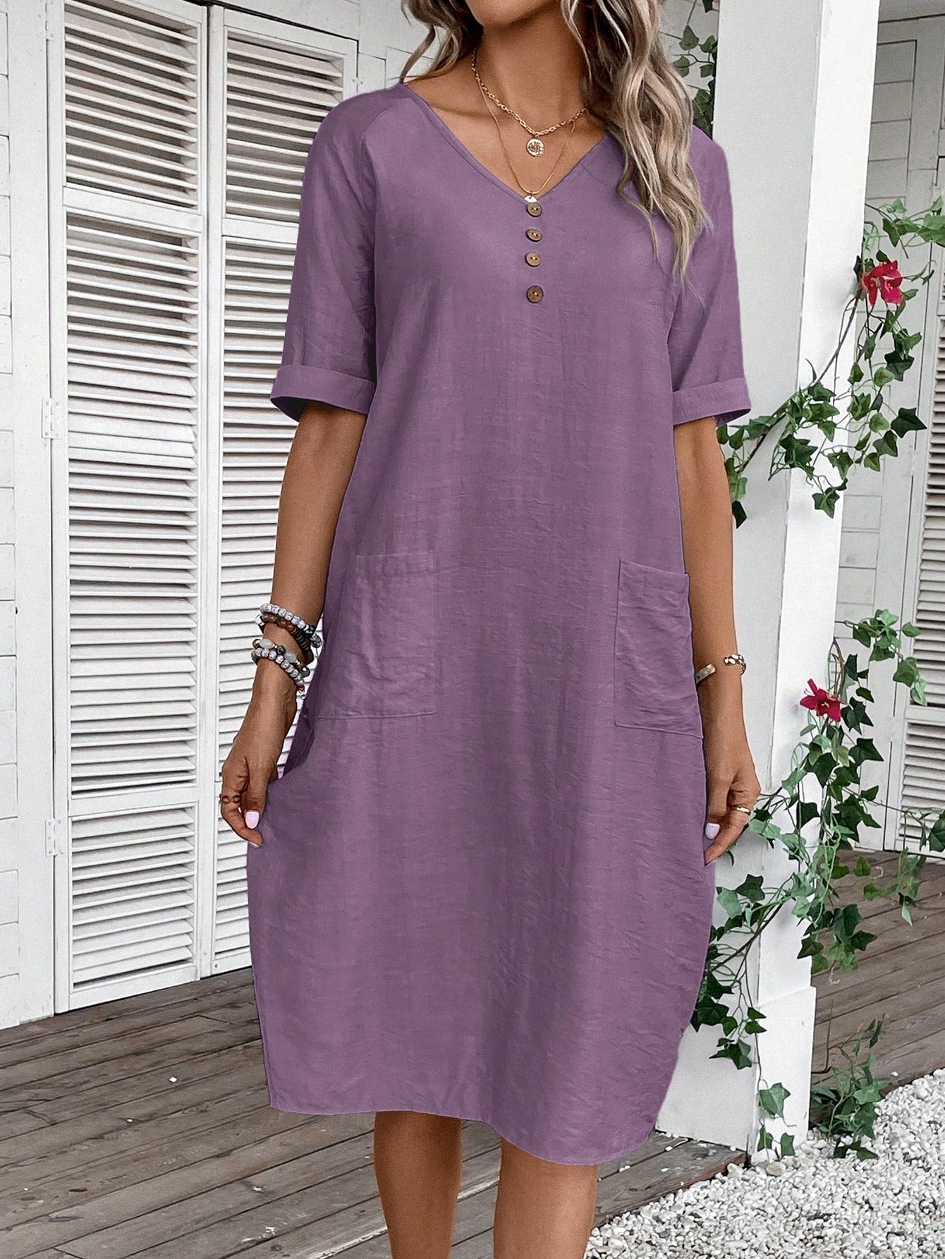 EMERY ROSE Women's V-Neck Button Decoration Pocket Front Dress,Lavender Dress