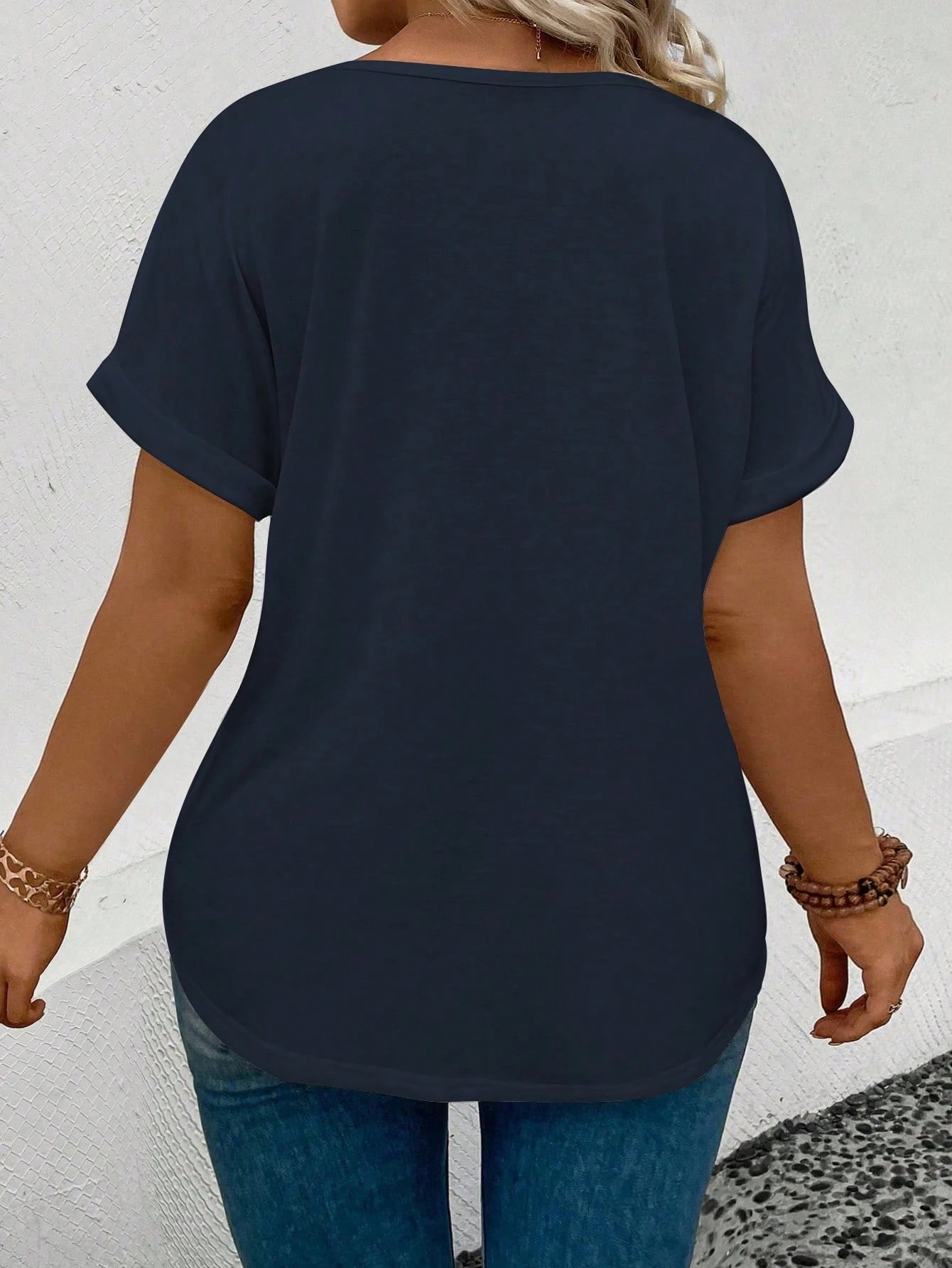 EMERY ROSE Women V-Neck, Flared Sleeve Ombre Heart Print Pattern Casual T-Shirt, Versatile For Spring/Summer