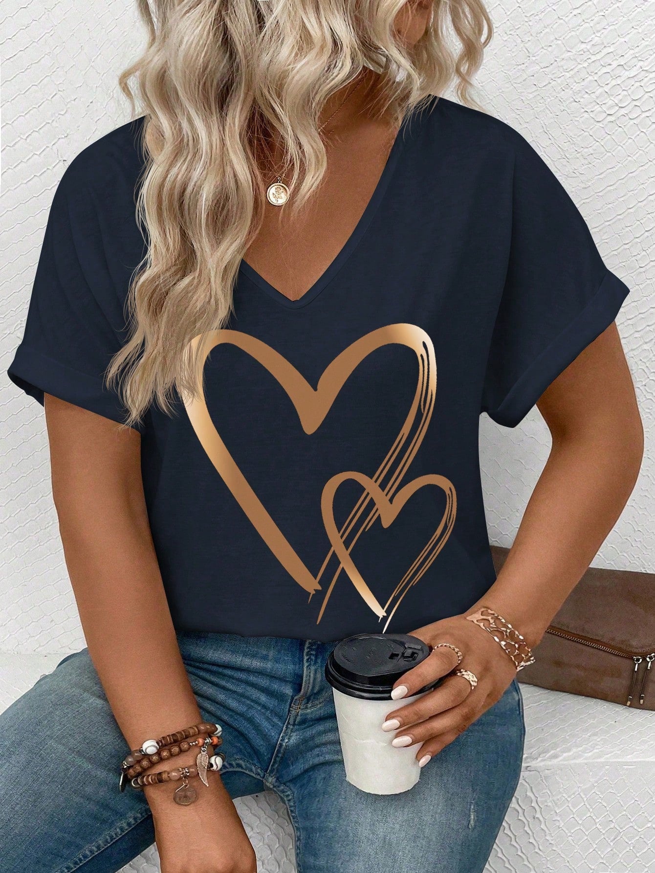EMERY ROSE Women V-Neck, Flared Sleeve Ombre Heart Print Pattern Casual T-Shirt, Versatile For Spring/Summer