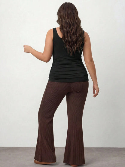 Enliva 2pcs Plus Size Women Vacation Casual Black & Burgundy Scoop Neck Ruched Waist Bodycon Tank Top Set, Suitable For Daily Wear, Versatile, Y2K Summer, For Apple And Rounded Body Shape