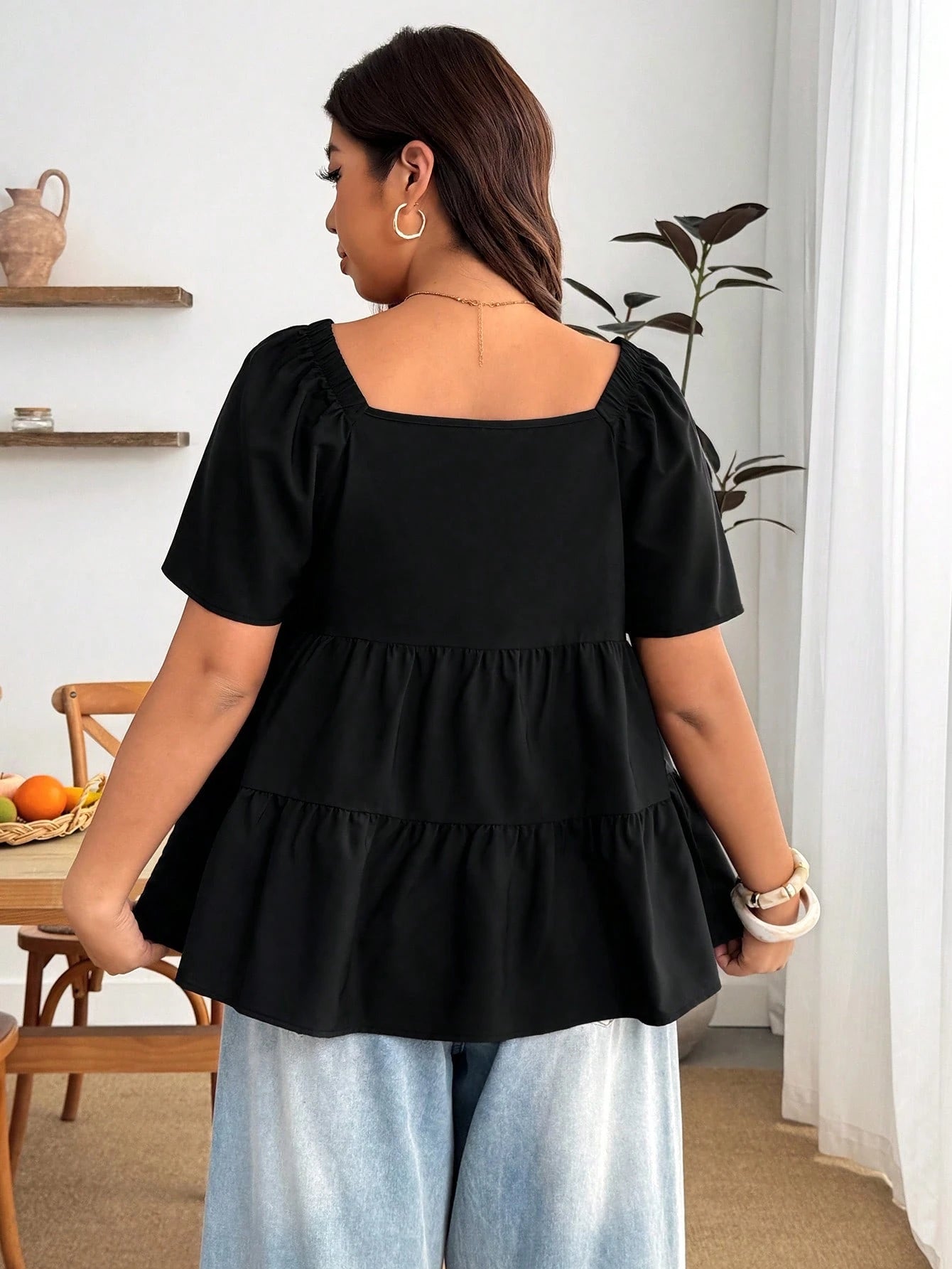 Enliva Plus Size Square Neck Loose Fit Tiered Ruffle Short Sleeve Top, For Apple And Rounded Body Shape Brunch Bussines Dinner Black Summer Casual Whimsical