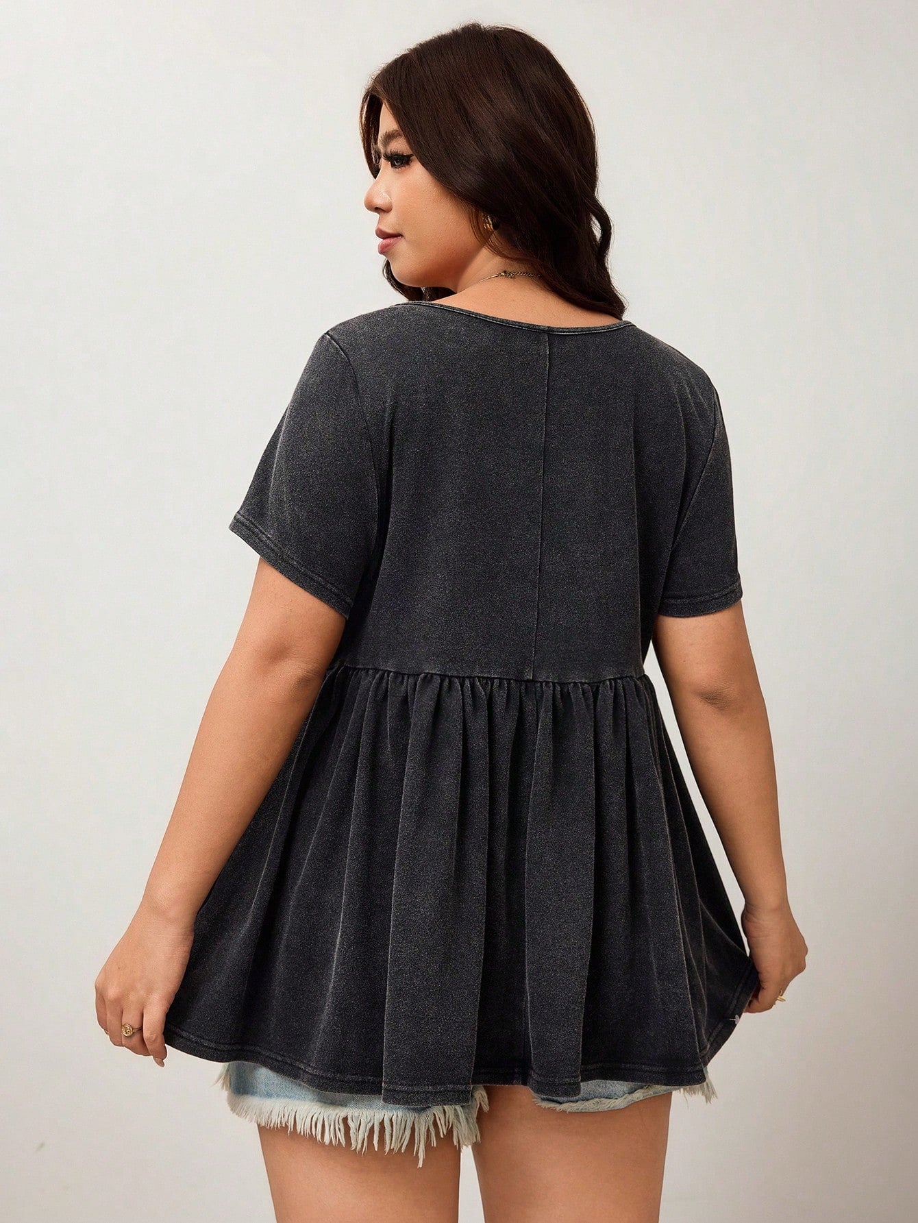 Enliva Plus Size Women's Ruffle Hem Casual T-Shirt, Plus Size Women's Top, Women's Summer Top Formal Gray