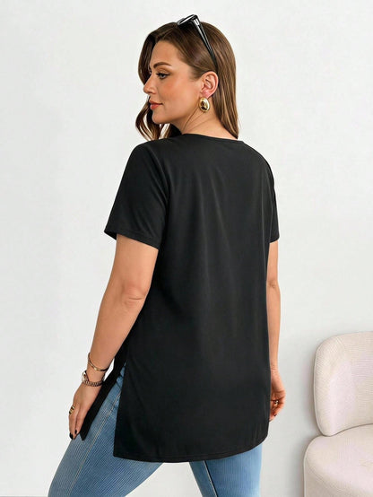 Essnce Casual Vacation Black Fabric Plus Size V-Neck Hem Slit Short Sleeve T-Shirt Suitable For Summer Black Top Date Party