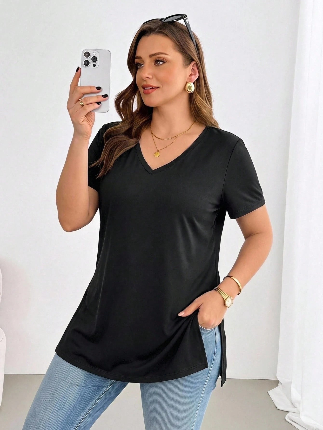 Essnce Casual Vacation Black Fabric Plus Size V-Neck Hem Slit Short Sleeve T-Shirt Suitable For Summer Black Top Date Party